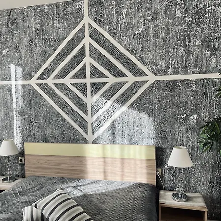 бутиков семеен брио Hotell 2*